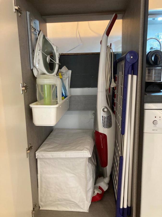 Living At Saarpartments - Adultsonly - Business & Holiday Homes With Kitchen For Long- And Short Term Stay, 3 Min To St Johanner Markt And Points Of Interest Sarrebruck Extérieur photo